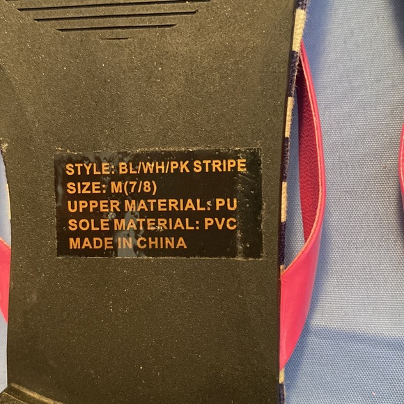 Sole Mates Distressed Flat Sandals - Picture 3 of 5